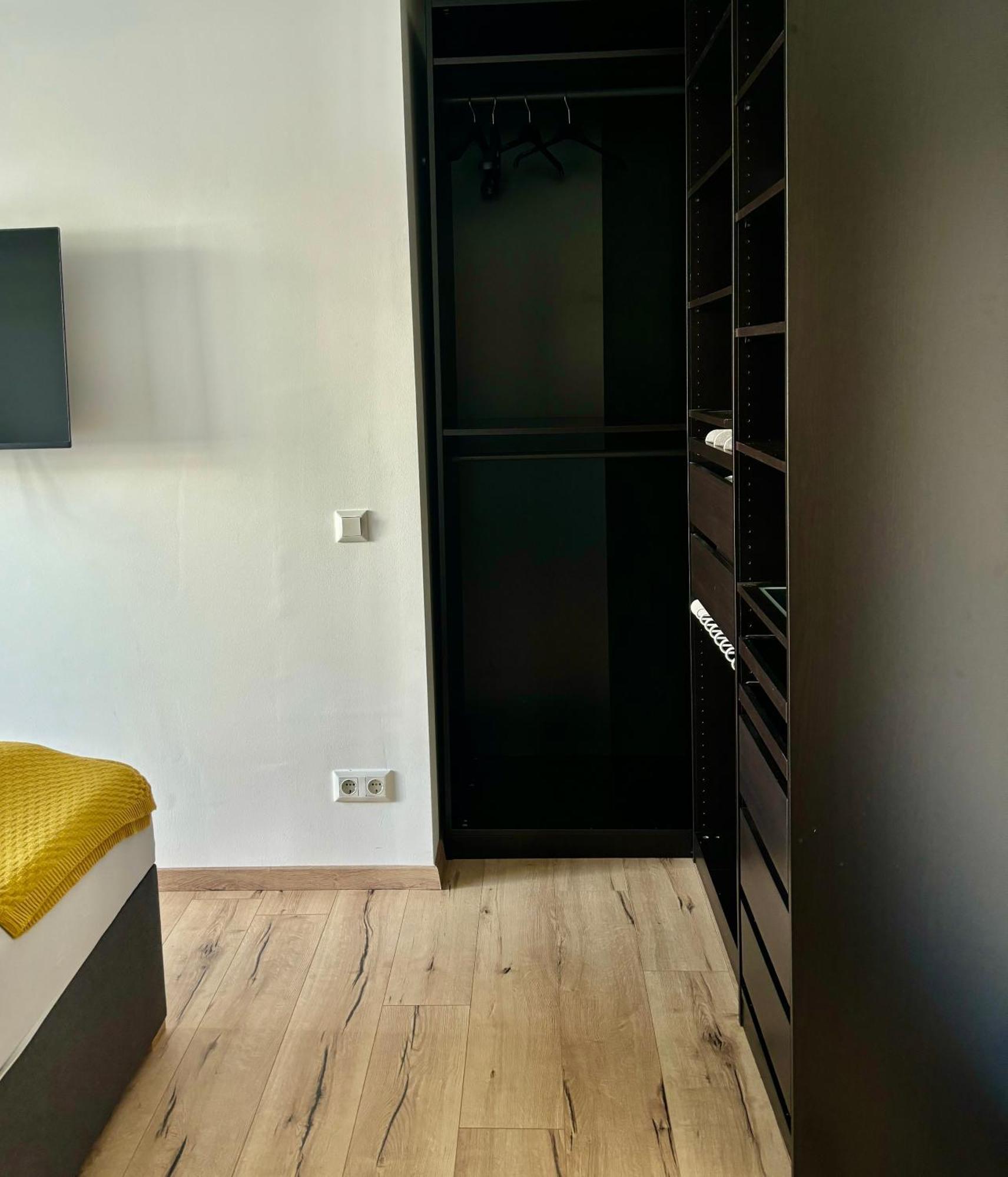 Schoene Wohnung Mit Terrasse Und Parkplatz Фельден-ам-Вёртер-Зе Экстерьер фото